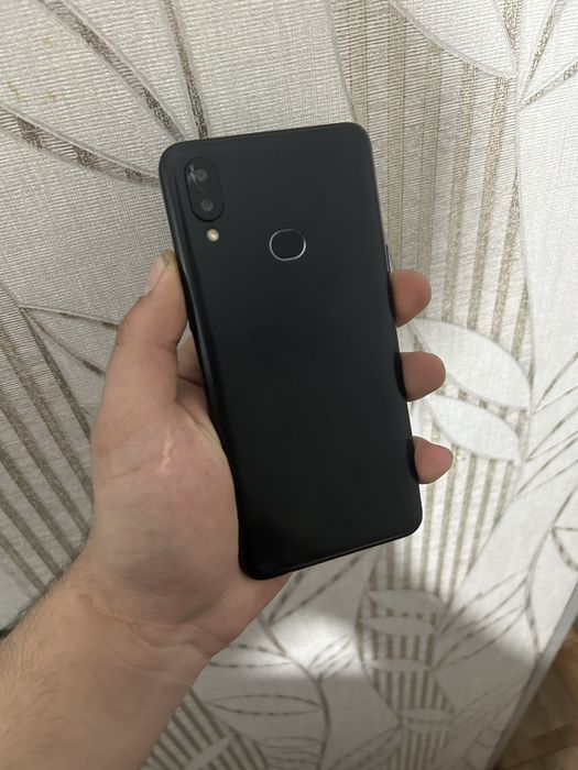 Продам самсунг все роботает отлично