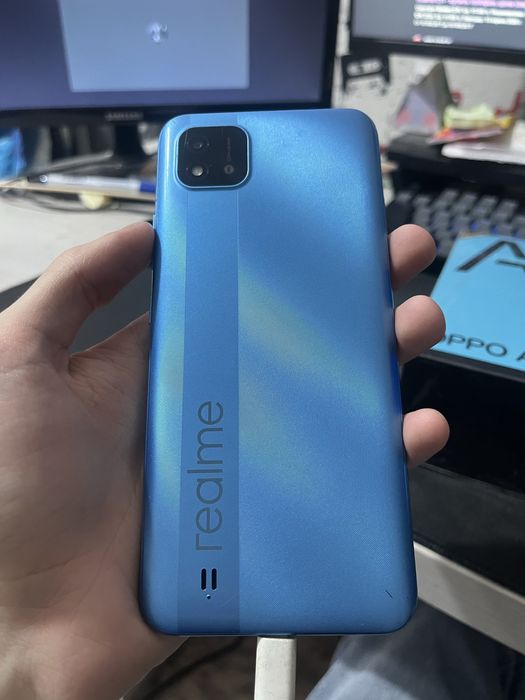 Realme c11 бюджетный смартфон