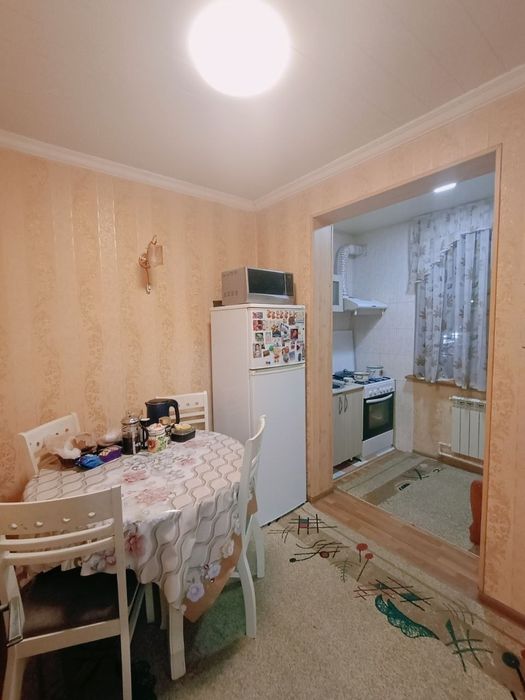 Продаётся 3/1/4 Авиасозлар 4, метро Яшнобад