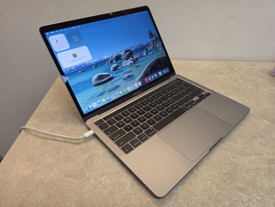 macbook pro 13 2020 - Laptopuri oferte online | OLX.ro