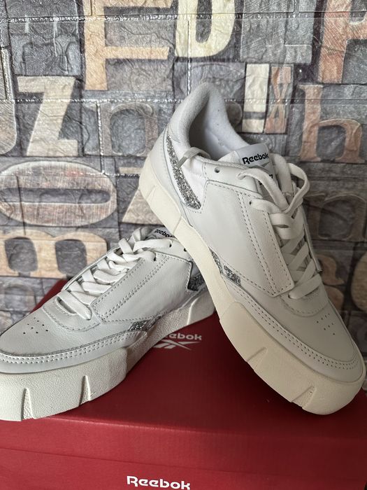 Нови маратонки Reebok