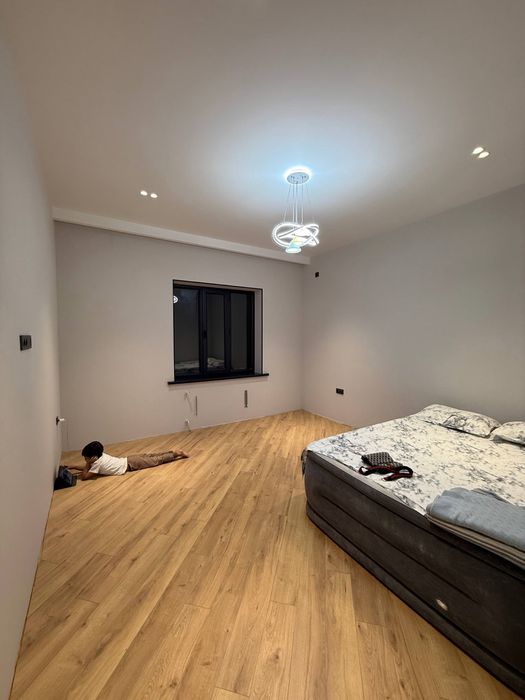 Uchastka 2.85 sotoh sotiladi