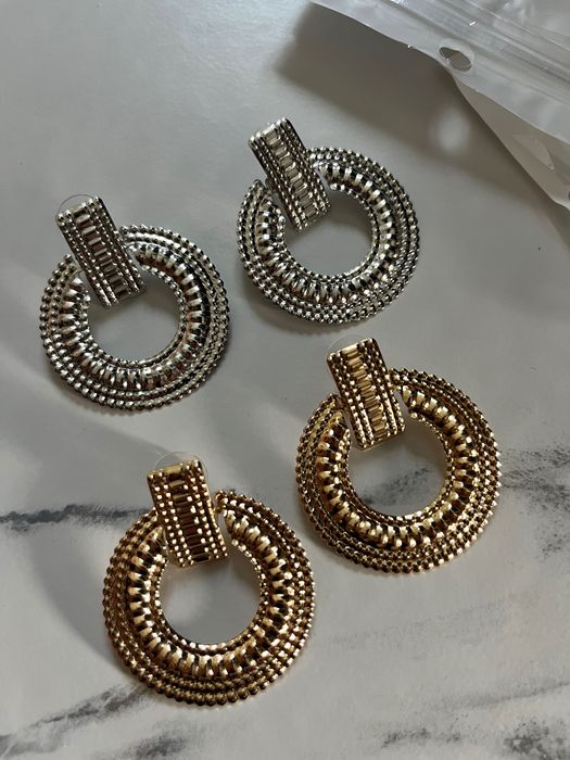 2 чифта Златисти и сребристи обеци