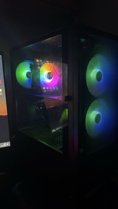 Компьютер полный сет, отдам со столом. Торг