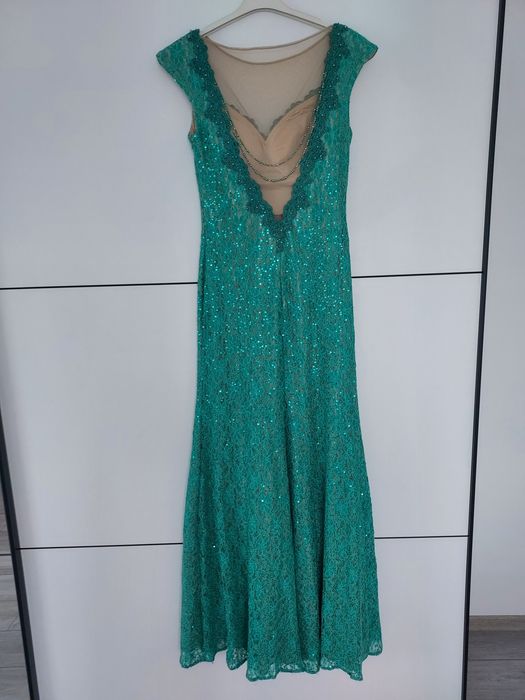 Vand rochie de seara