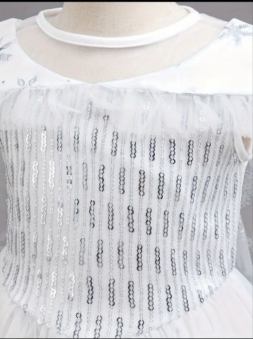 Платье нлвогоднее для девочки