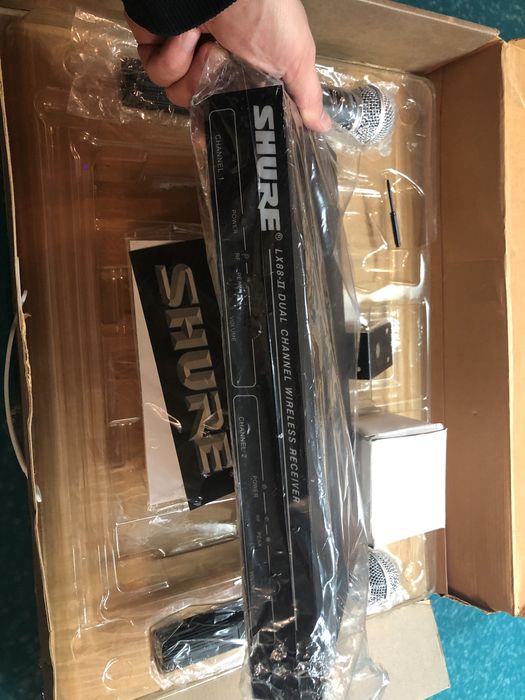 Микрафон SHURE LX88II.