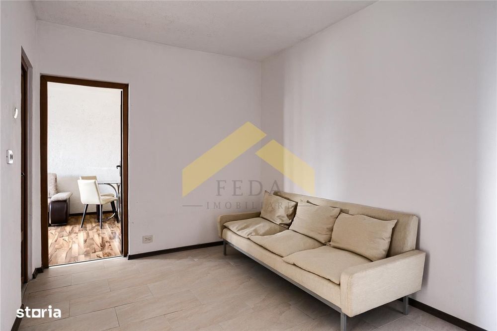 Apartament 2 camere de vanzare zona Aurel Vlaicu