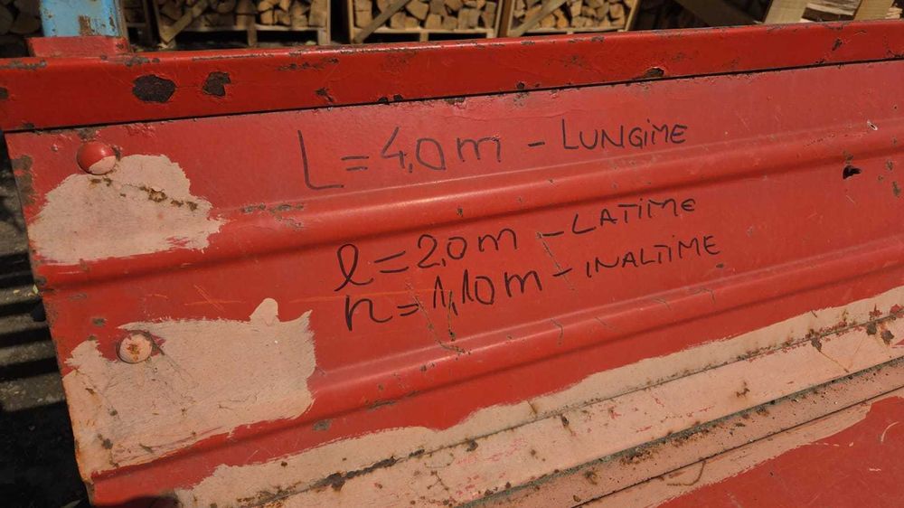 remorca de adunat fanul sau iarba sau fin bevilaqua