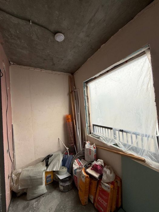 Срочно продаётся 1в2 комн квартира в миробадском районе