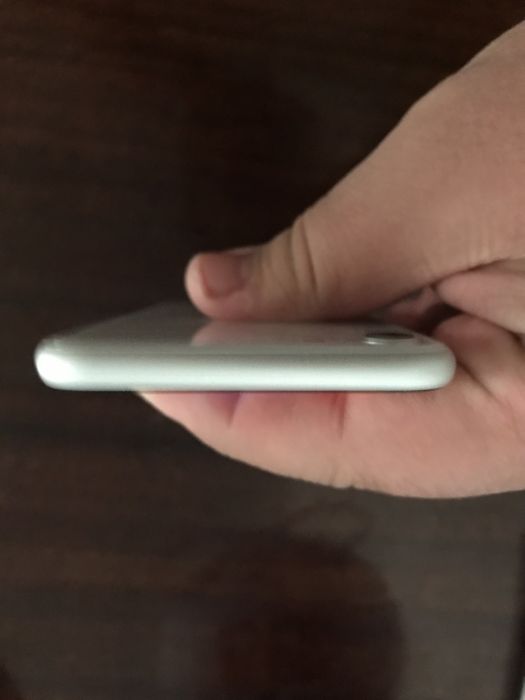 Iphone se 2020 white