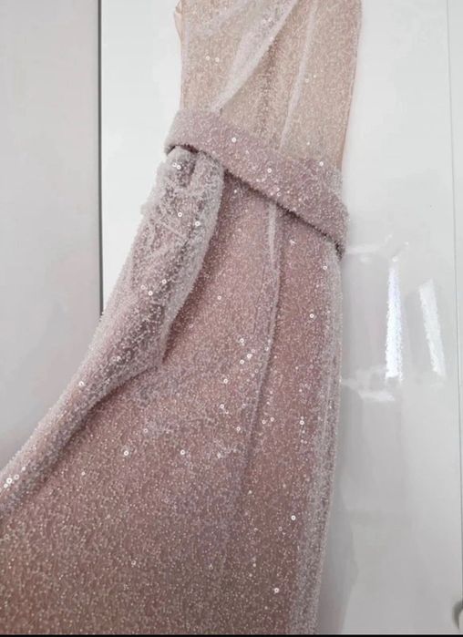 Rochie lunga de ocazie, din margelute, croita pe comanda