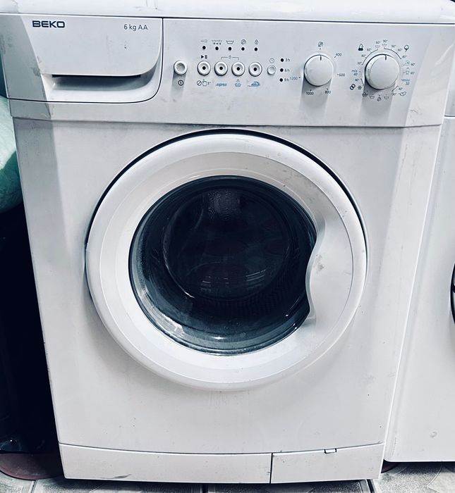 Продам стиральную машинку Beko