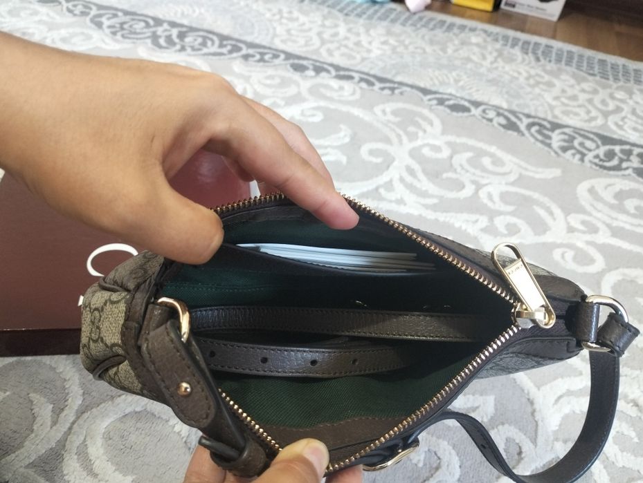 Продам сумочку GUCCI