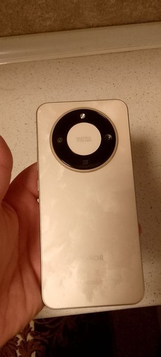 Honor x9d 12 ozu 256 xotira