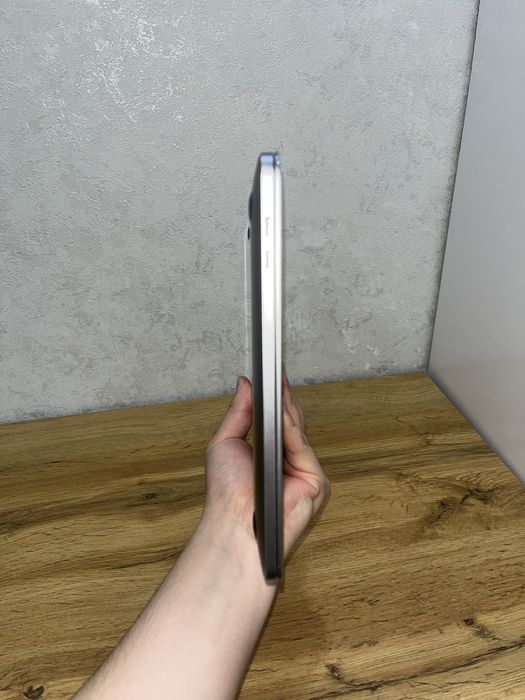 Macbook pro m1 2020, 8/256GB
