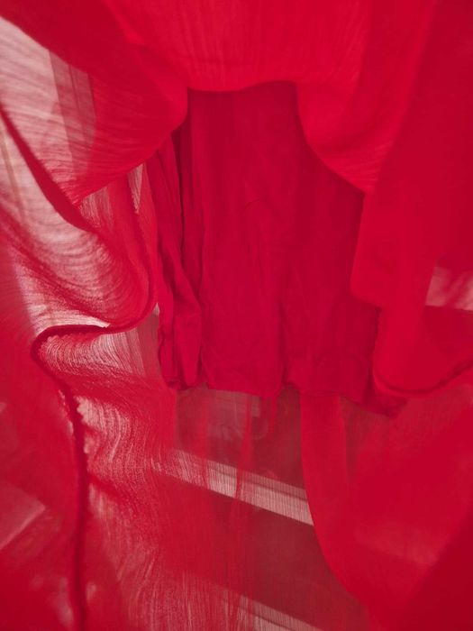 Дълга червена лятна рокля