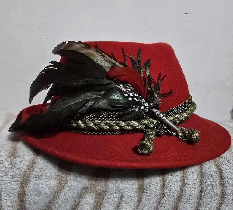 Pălărie tiroleză Fedora/pălării roșii