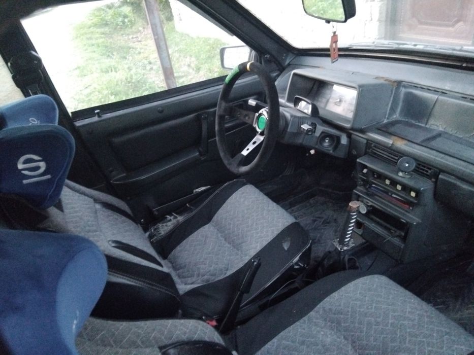 Vikup Vaz 2109 sotiladi srochni
