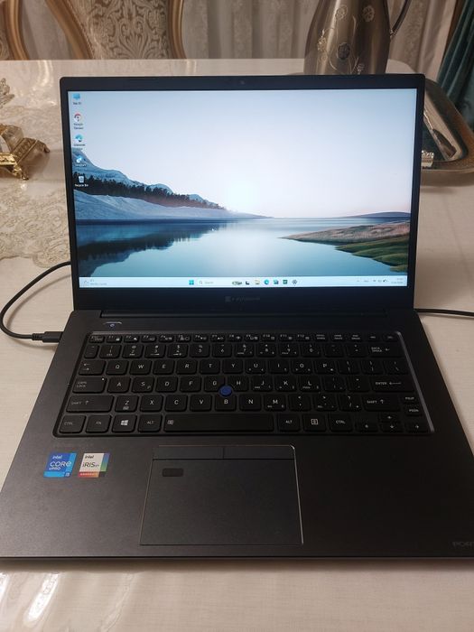 Toshiba portege 8/256