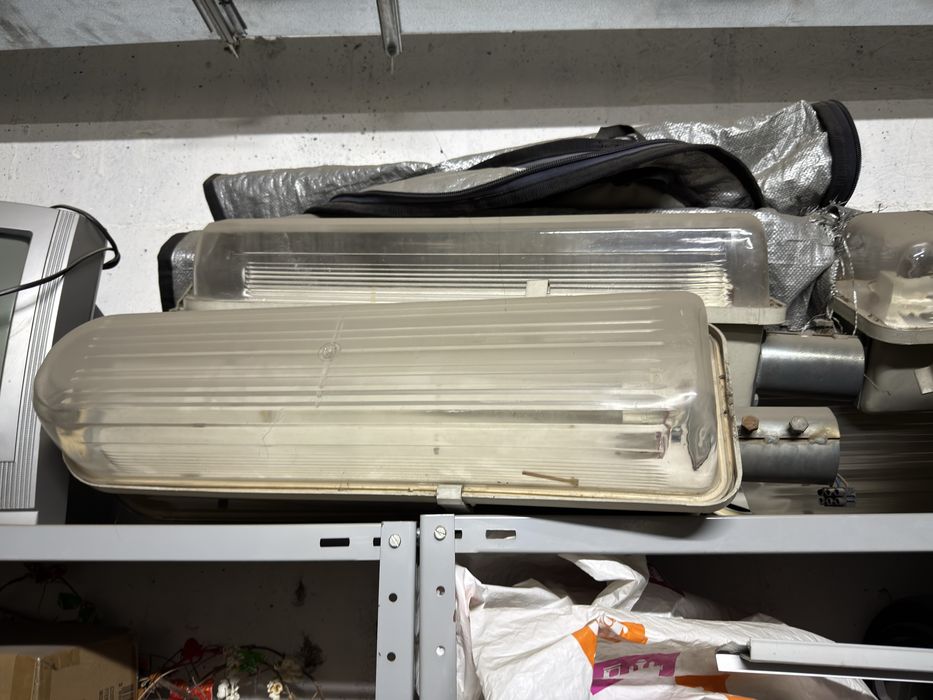 Лампи/тела за улични осветление