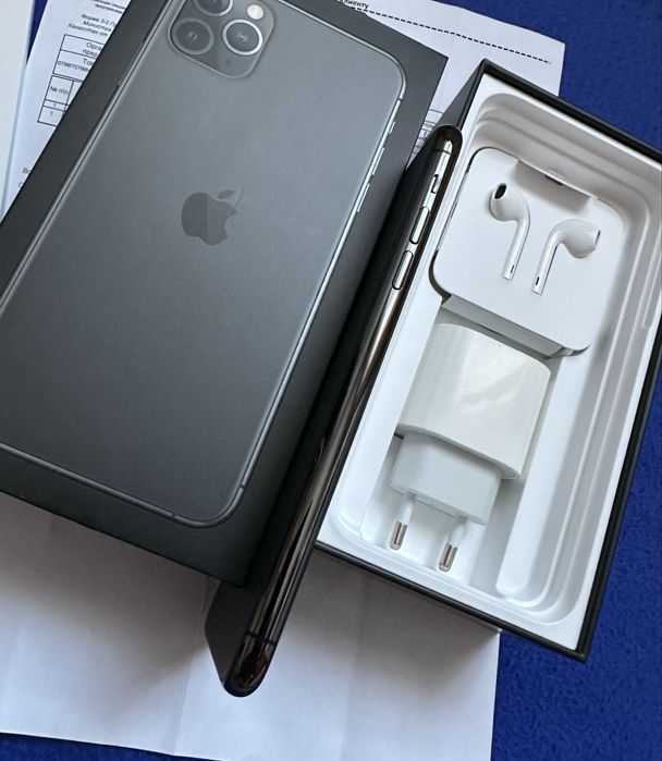 iPhone 11 Pro Max. 256 Gb. Полый комплект. Айфон 11 Про Макс.