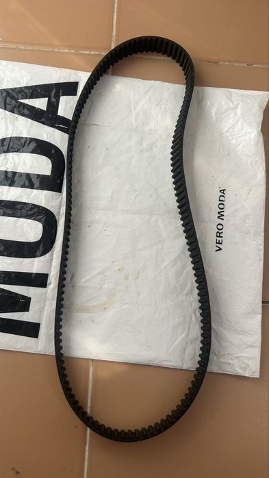 Запчасти на круз 1.8