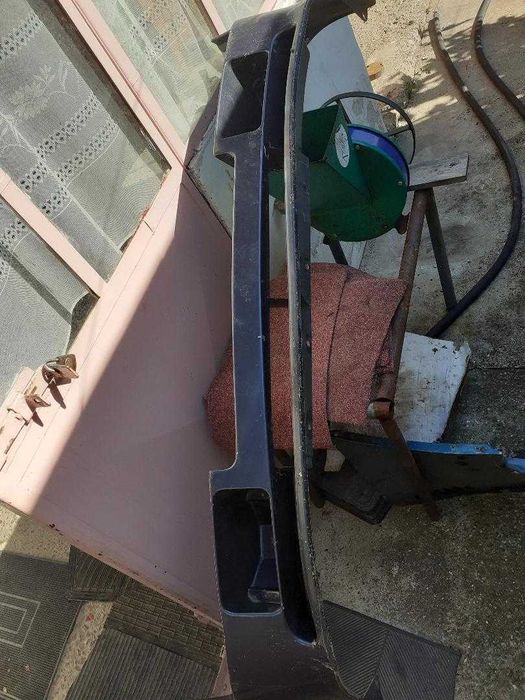 Spoiler fata Porsche 944 in stare buna