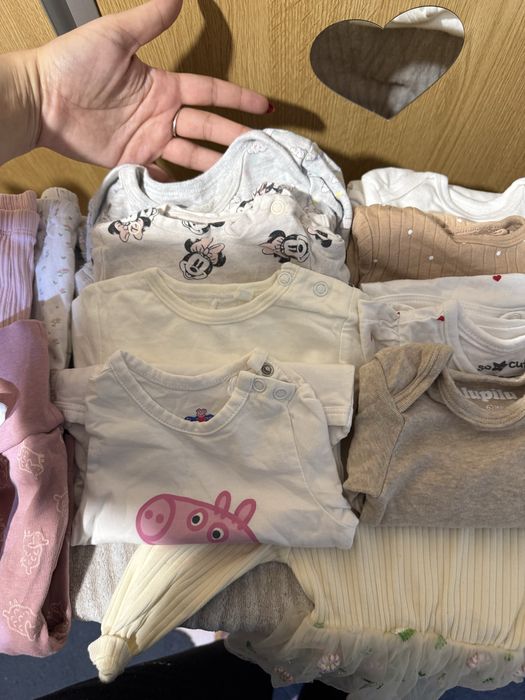 Lot 30 articole body si pantaloni fetite 3-6 luni