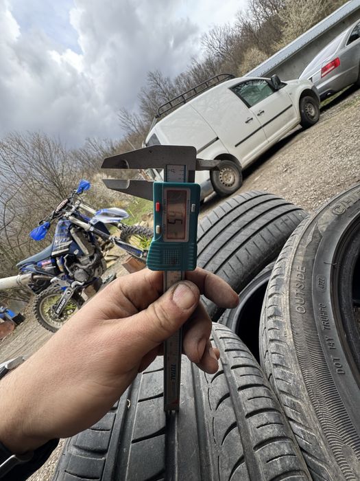 Летни Гуми 225/45 R17