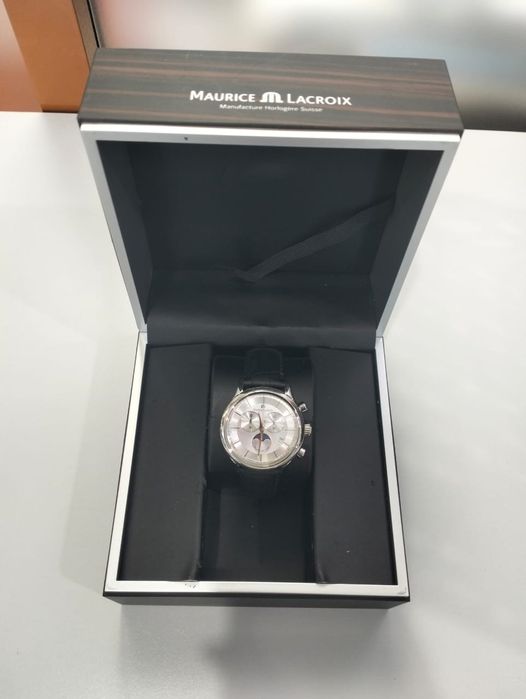 Продам часы Maurice Lacroix