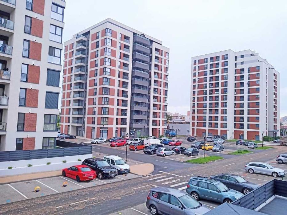 Inchiriez Parcare adora park bloc 7