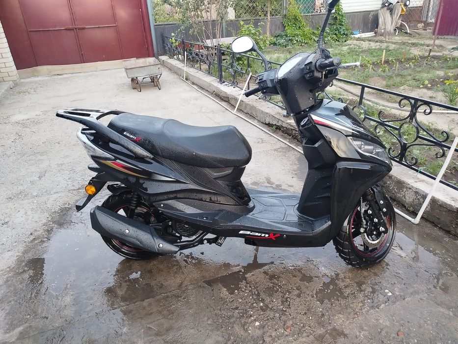 Продам скутер BamX
