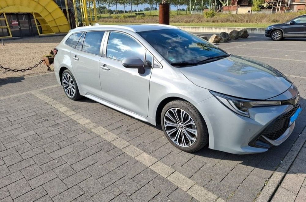 Toyota Corolla Touring Sport