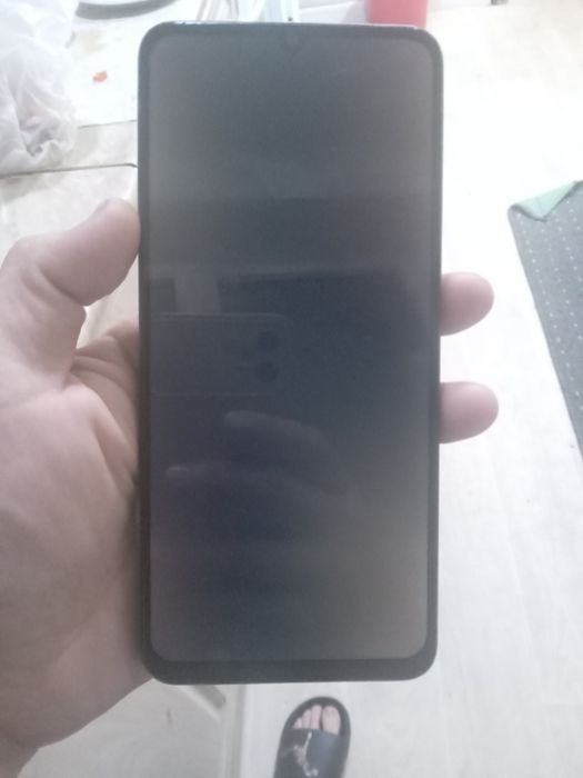 Срочно продам смартфон Realme note50 памяти64гб