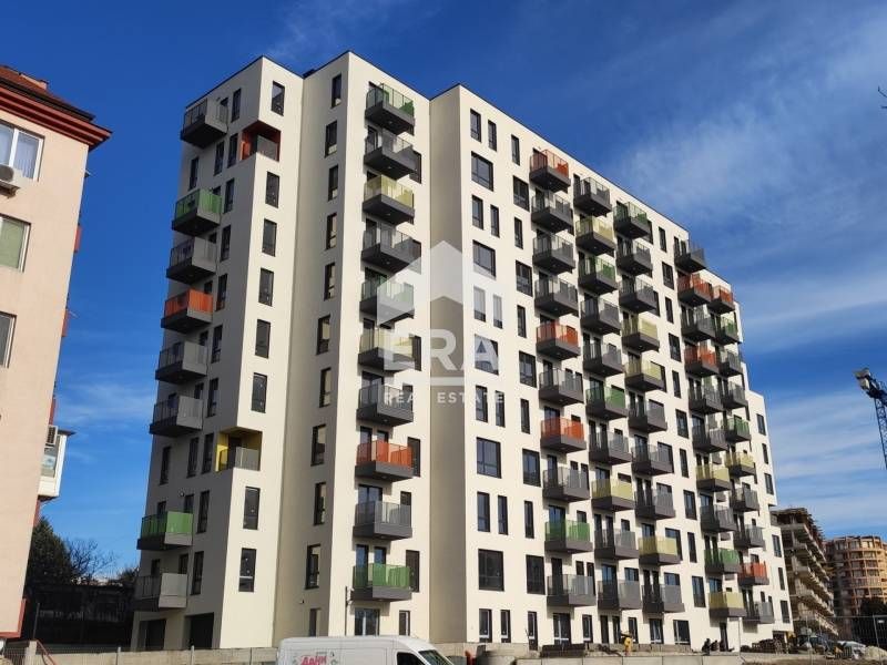 Ексклузивен партерен магазин за продажба, в новопостроена сграда Блок