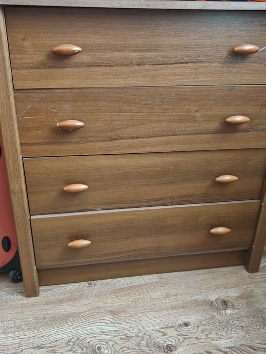 Гарнитур + ковер +плед + пуфик