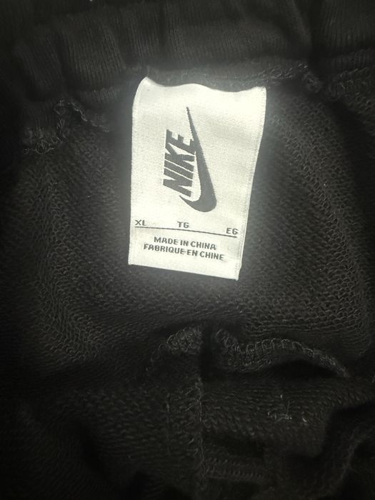 Продам штаны Nike