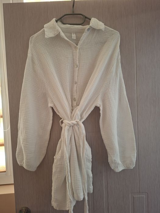 Бял гащеризон с колан ня талията