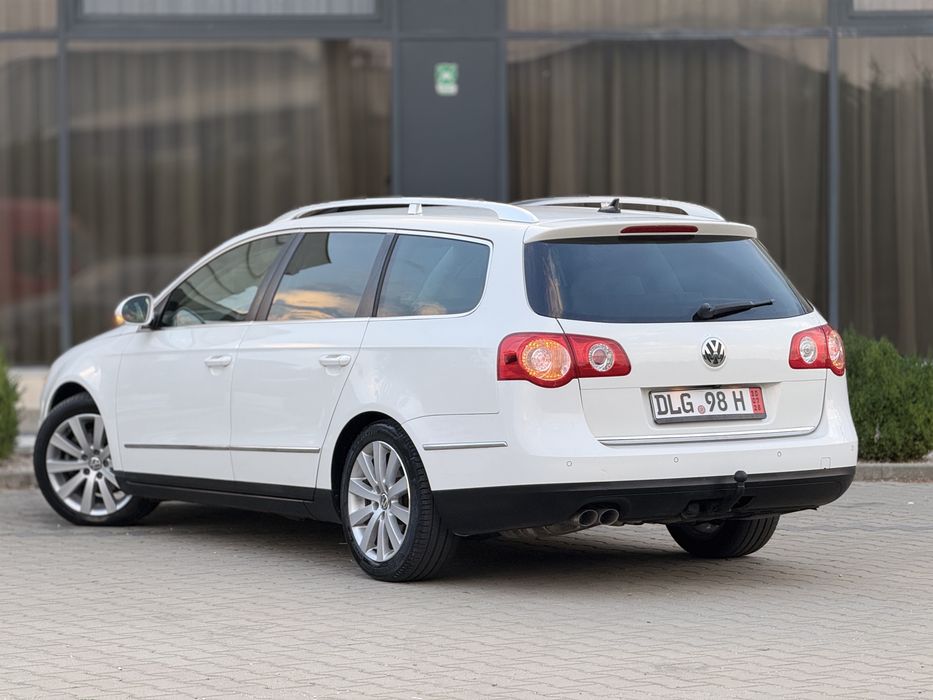 VW Passat Variant R-Line 2.0 TDI 170 CP| Bi-Xenon Adaptive | Keyless | Piele Alcantara EURO 5