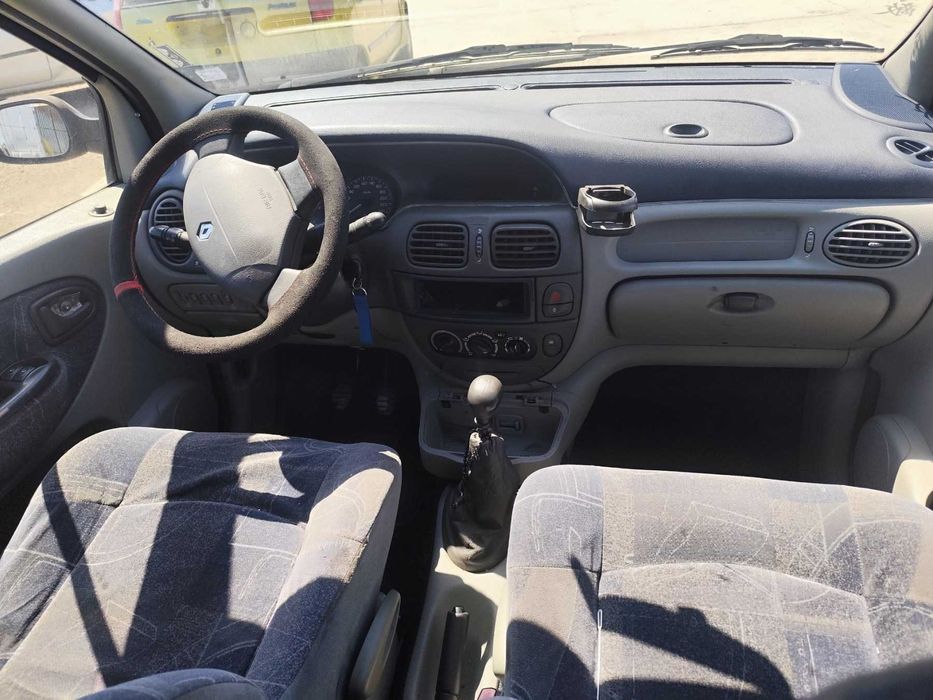 Renault Scenic 1.9DTI - 98к.с - 2000г. на части