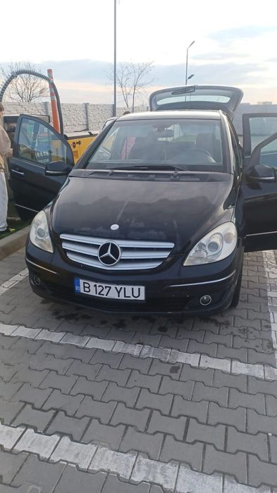 Mercedes-Benz B 200 Mercedes B 200 automata defecta: necesita reparatii