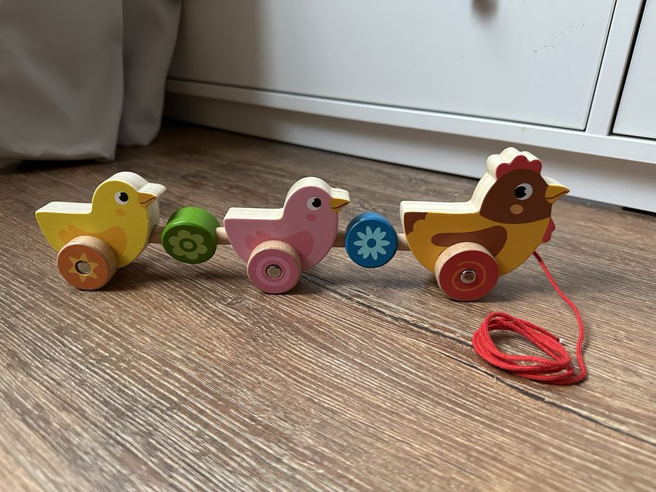 Дървена играчка за дърпане iWood - кокошка с пиленца