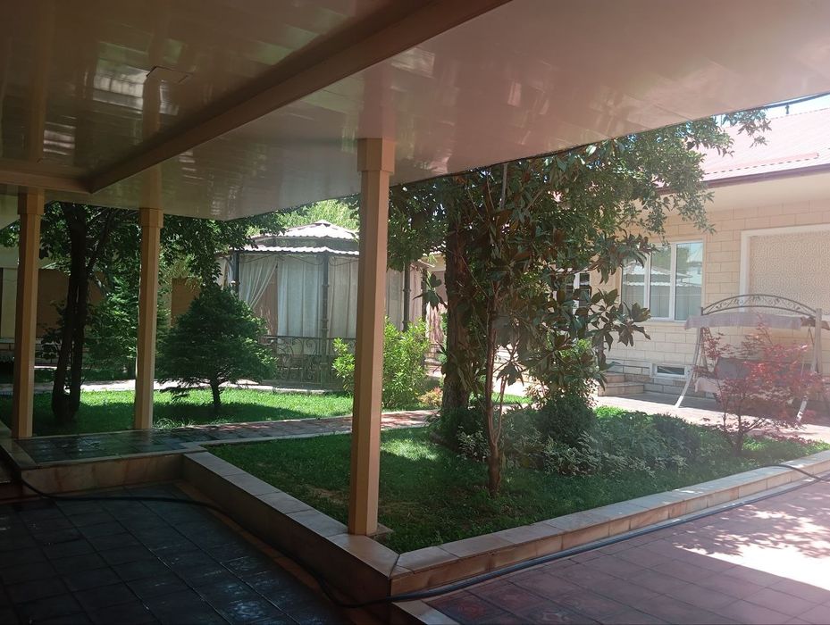 Аграшкола  бекати,7 сот 5 хона фасад 35 м.