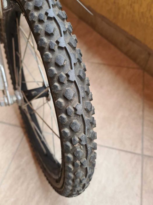 Велосипед 16 инча за момче - Спайдър в идеално техническо състояние