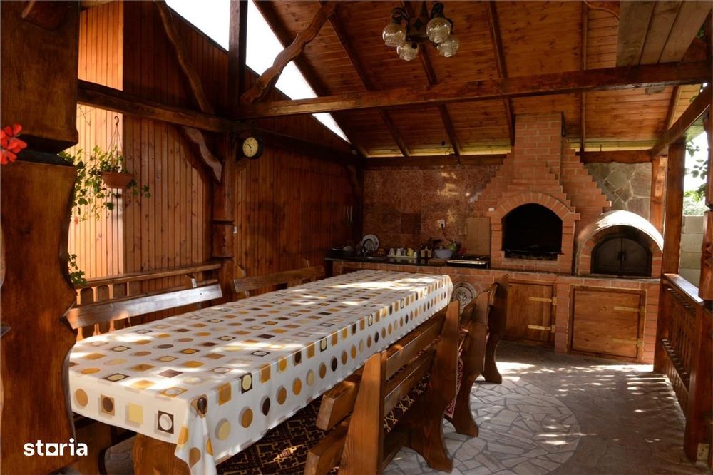 RECO Casa  Pensiune de inchiriat in Sanmartin – 8 camere