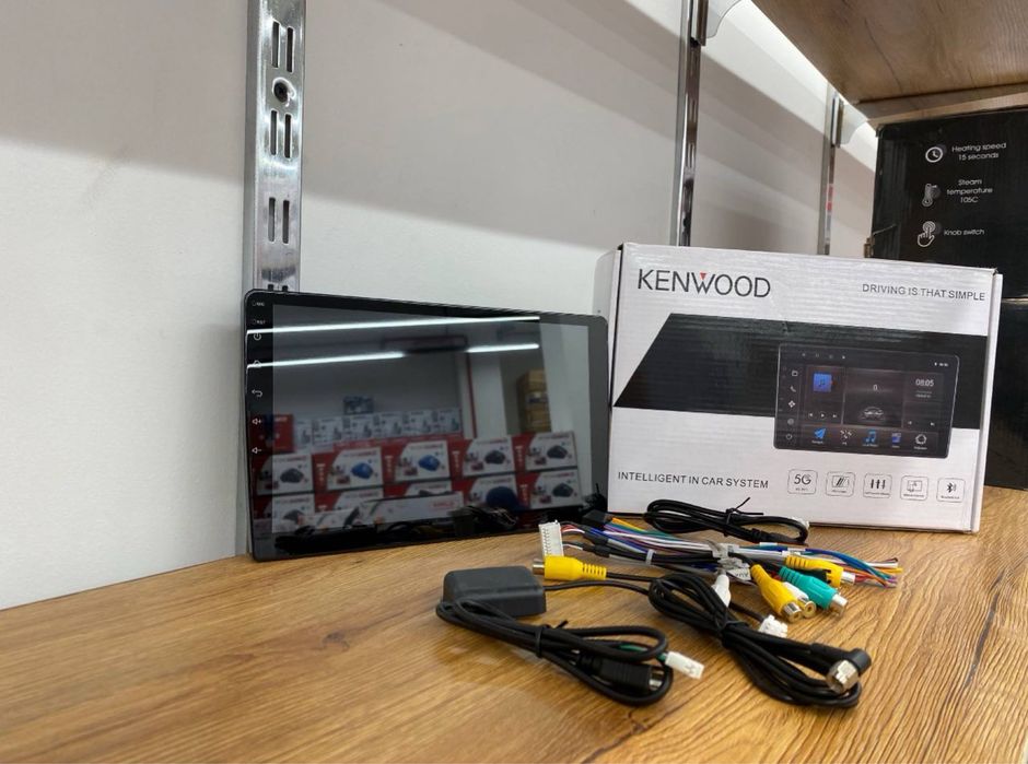 Kenwood monitor 4/64
