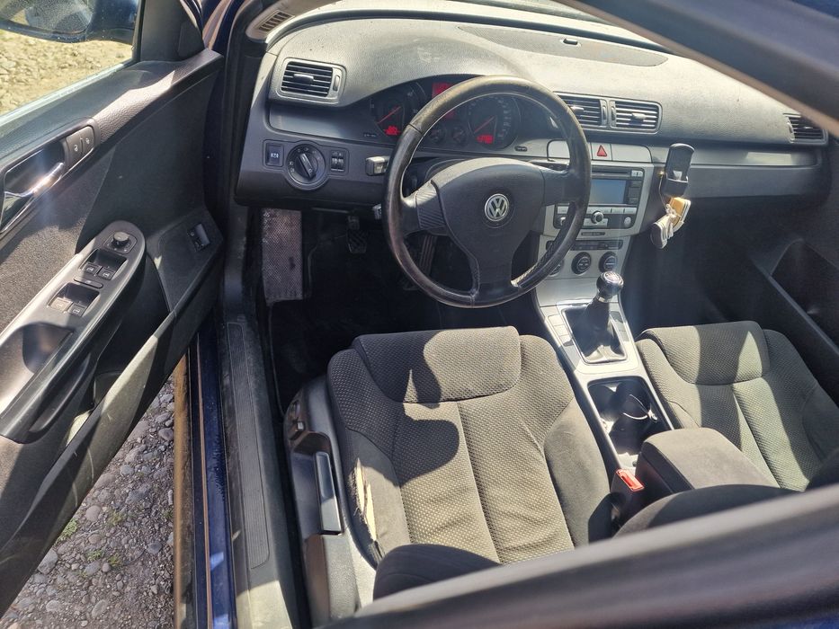 Vw Passat b6 2.0 140cp Acte la zi