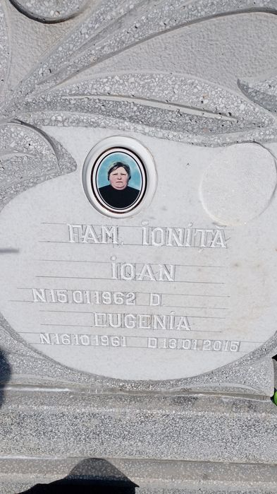 Foto ceramica cruci funerare