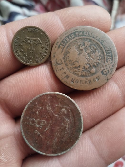 Kaleksiya tangalar va nishon